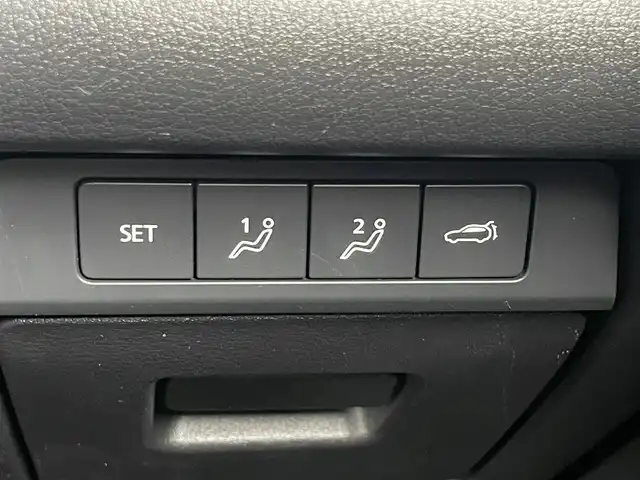 マツダ ＣＸ－３０ 20S プロアクティブツーリングセレ 愛知県 2022(令4)年 3.4万km スノーフレイクホワイトパールマイカ ヘッドアップディスプレイ/純正10.25インチナビ/　　CD/DVD/BT/フルセグ/バックカメラ/ETC/革巻きステアリング/ステアリングリモコン/ステアリングヒーター/パワーシート（D席）/シートポジションメモリ機能（D席）/パワーバックドア/スマートシティブレーキサポート/レーンキープアシスト/レーダークルーズコントロール/ブラインドスポットモニター/パーキングセンサー/純正LEDヘッドライト/フォグランプ/純正18インチアルミホイール