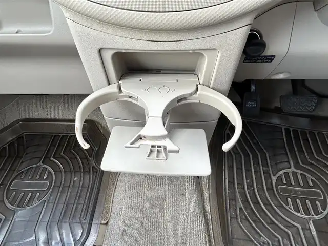 トヨタ ポルテ 130i Cパッケージ 長野県 2007(平19)年 11.6万km シルバーマイカM 社外ナビ(AM/FM/TV/AUX)/純正フロアマット/ドアバイザー/電動格納ミラー/取説/記録簿