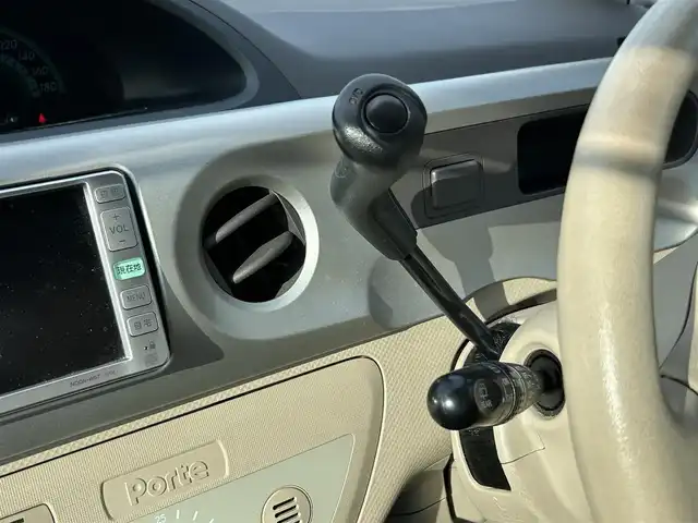 トヨタ ポルテ 130i Cパッケージ 長野県 2007(平19)年 11.6万km シルバーマイカM 社外ナビ(AM/FM/TV/AUX)/純正フロアマット/ドアバイザー/電動格納ミラー/取説/記録簿