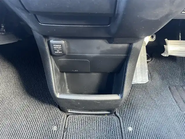 ホンダ ステップワゴン スパーダ Z クールスピリット 愛知県 2012(平24)年 11.9万km プレミアムスパークルブラックパール 【(株)IDOMが運営する【じしゃロン名古屋鳴海店】の自社ローン対象車両になります。こちらは現金ご利用時の価格です。自社ローンご希望の方は別途その旨お申付け下さい。】/ワンセグテレビ/バックカメラ/ドアバイザー/両側パワースライドドア/クルーズコントロール/ウィンカーミラー/フォグランプ/HID/オートライト/電動格納ミラー/純正アルミホイール/Bluetooth