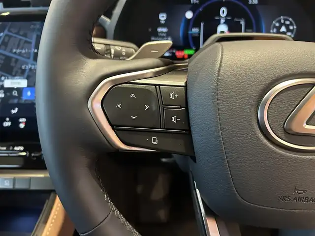 レクサス ＬＢＸ リラックス 道央・札幌 2024(令6)年 0.4万km ソニッククォーツ LexusTeammateAdvancedDrive(渋滞時支援)/　+緊急時操舵支援/　+FCTA/　+LCA/　+ドライバーモニター連携/LexusTeammateAdvancedPark(リモート機能付)/+PKSB/ドライブレコーダー(前後)/ヘッドアップディスプレイ/LexusSafetySystem+/パノラミックビューモニター/本革シート/シートヒーター/ステアリングヒーター/純正メモリナビ/フルセグTV/USB/Bluetooth/パワーテールゲート