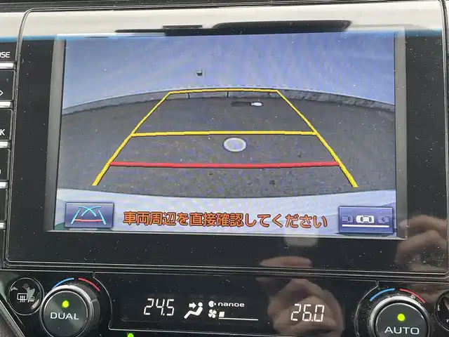 トヨタ カムリ WS 福岡県 2019(令1)年 6.4万km プラチナホワイトパールマイカ 純正ナビ/フルセグTV/CD/DVD/BT/AUX/バックカメラ/PCS/ＬＤＡ/レーダークルーズコントロール/ＢＳＭ/クリアランスソナー/HUD/オートハイビーム/パワーシート/ビルトインＥＴＣ２．０/純正アルミ/フルセグＴＶ/ＣＤ／ＤＶＤ再生/ブルートゥース