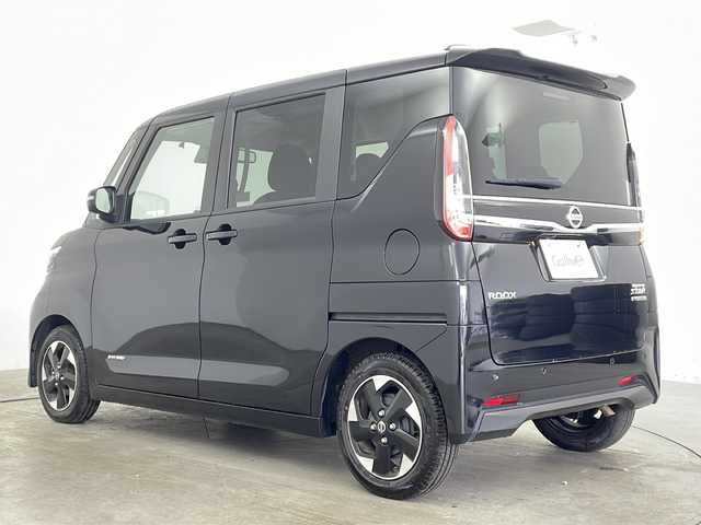 日産 ルークス HWS X プロパイロットED 兵庫県 2022(令4)年 6.3万km ブラック ・純正ナビ&TV&CD&DVD&BT&AUX/・プロパイロット/・アラウンドビューモニター/・両側パワースライドドア/・ハンズフリースライドドア/・衝突軽減ブレーキ/・車線逸脱警報/・車線逸脱防止支援/・先行車発進お知らせ機能/・ふらつき警報/・前後コーナーセンサー/・ビルトインETC/・LEDオートライト/・オートマチックハイビーム/・アイドリングストップ/・ブレーキホールド/・防眩ミラー/・W＋サイドエアバック/・カーテンエアバック/・スマートキー/・プッシュスタート