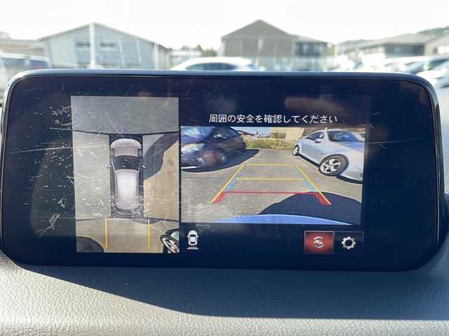 マツダ ＣＸ－５ XD Lパッケージ 岩手県 2018(平30)年 4.2万km スノーフレイクホワイトパールマイカ 4WD/純正ナビ（マツダコネクト）/・フルセグTV/・Bluetooth接続/・DVD再生/・USB入力端子/・AUX入力端子/追従クルーズコントロール/全方位カメラ/ヘッドアップディスプレイ/衝突被害軽減/BOSEサウンドシステム/電動パーキング/オートブレーキホールド/プッシュスタート/スマートキー/前席パワーシート/前席シートヒーター/ステアリングヒーター/ETC2.0/純正ドラレコ/ホワイトレザーシート/パワーバックドア/LEDオートライト・オートハイビーム
