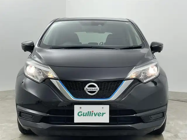 日産 ノート e－パワー X 岡山県 2016(平28)年 5.8万km スーパーブラック 純正メモリーナビ/（Bluetooth/フルセグTV/CD/DVD/USB】/エマージェンシーブレーキ/アラウンドビューモニター/ＥＴＣ/コーナーセンサー（前後）/プッシュスタート/アイドリングストップ/踏み間違い防止/横滑り防止装置/ISOFIX/ステアリングスイッチ/チルトステアリング/シートリフター/ウインカーミラー/ドアバイザー/スマートキー