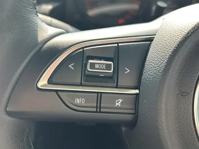 スズキ ジムニー XC 島根県 2022(令4)年 3.5万km シフォンアイボリーM 純正８インチエントリーナビ(パナソニック)　/フルセグTV　/ＤＶＤ再生　/Ｂｌｕｅｔｏｏｔｈ　/バックカメラ　/ビルトインＥＴＣ　/前席シートヒーター　/クルーズコントロール/ダウンヒルアシストコントロール　/衝突軽減ブレーキ　/レーンアシスト　/スマートキー/プッシュスタート/純正LEDヘッドライト　/純正フロアマット