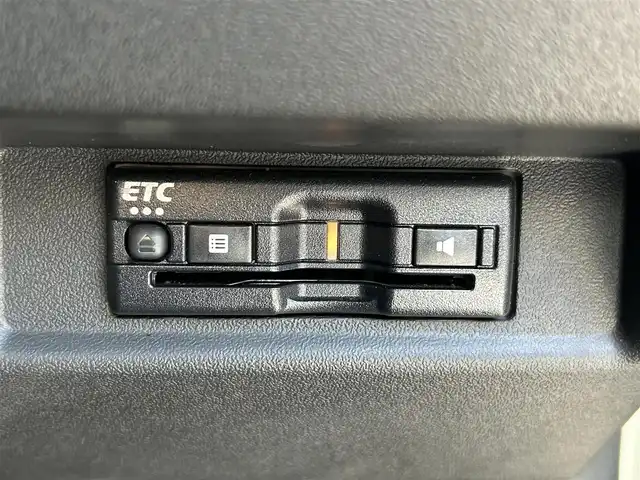 スズキ ジムニー XC 島根県 2022(令4)年 3.5万km シフォンアイボリーM 純正８インチエントリーナビ(パナソニック)　/フルセグTV　/ＤＶＤ再生　/Ｂｌｕｅｔｏｏｔｈ　/バックカメラ　/ビルトインＥＴＣ　/前席シートヒーター　/クルーズコントロール/ダウンヒルアシストコントロール　/衝突軽減ブレーキ　/レーンアシスト　/スマートキー/プッシュスタート/純正LEDヘッドライト　/純正フロアマット