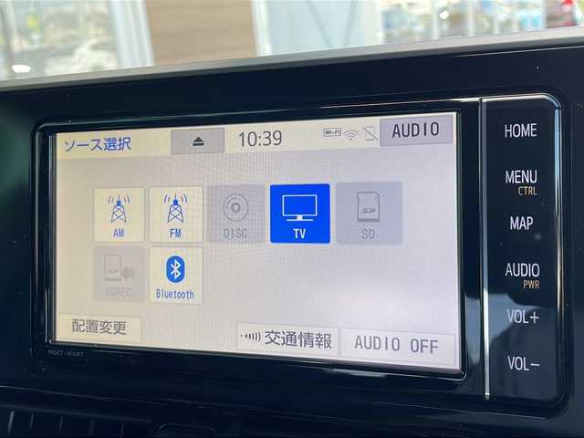 トヨタ Ｃ－ＨＲ G 岐阜県 2019(平31)年 3.2万km ホワイトパールクリスタルシャイン 禁煙車/純正SDナビ/AM/FM/CD/DVD/BT/フルセグTV/バックカメラ/プリクラッシュセーフティ /BSM/クリアランスソナー /レーダークルーズコントロール /オートライト/オートハイビーム/LEDヘッドライト/フォグランプ/ハーフレザーシート /シートヒーター /ステアリングスイッチ/電子パーキングブレーキ/ブレーキホールド/ビルトインETC