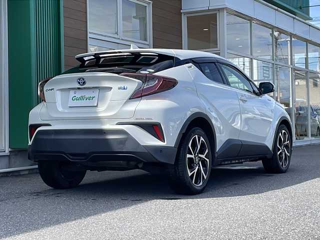 トヨタ Ｃ－ＨＲ G 岐阜県 2019(平31)年 3.2万km ホワイトパールクリスタルシャイン 禁煙車/純正SDナビ/AM/FM/CD/DVD/BT/フルセグTV/バックカメラ/プリクラッシュセーフティ /BSM/クリアランスソナー /レーダークルーズコントロール /オートライト/オートハイビーム/LEDヘッドライト/フォグランプ/ハーフレザーシート /シートヒーター /ステアリングスイッチ/電子パーキングブレーキ/ブレーキホールド/ビルトインETC