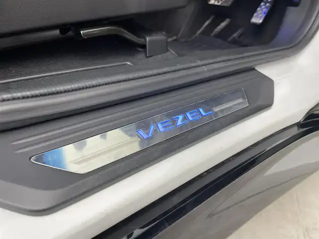 ホンダ ヴェゼル ハイブリッド モデューロ X ホンダセンシング 群馬県 2020(令2)年 3.7万km プラチナホワイトパール 純正８インチナビ　バックカメラ　アダプティブクルーズコントロール　ＬＥＤ　ハーフレザーシート　シートヒーター　純正１８インチＡＷ　ステアリングリモコン　パドルシフト　スマートキー　ＥＴＣ　禁煙車