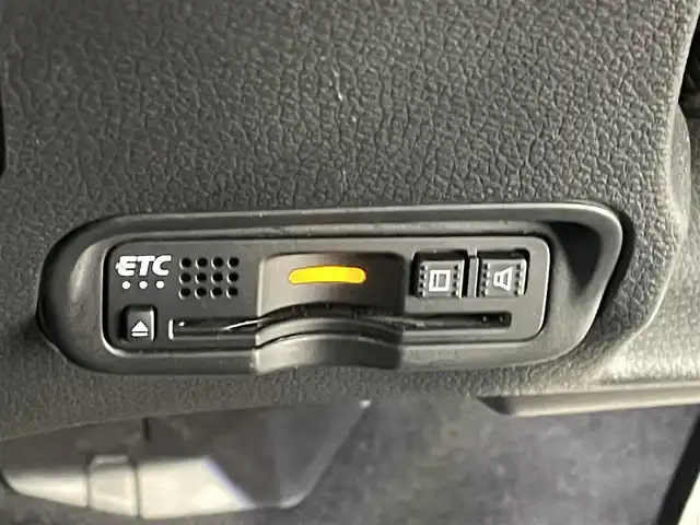 ホンダ ヴェゼル ハイブリッド モデューロ X ホンダセンシング 群馬県 2020(令2)年 3.7万km プラチナホワイトパール 純正８インチナビ　バックカメラ　アダプティブクルーズコントロール　ＬＥＤ　ハーフレザーシート　シートヒーター　純正１８インチＡＷ　ステアリングリモコン　パドルシフト　スマートキー　ＥＴＣ　禁煙車