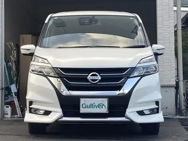 日産 セレナ ハイウェイスター Vセレクション 大分県 2017(平29)年 6.9万km ブリリアントホワイトパール 両側パワースライドドア /純正16インチアルミホイール/純正フロアマット/純正LEDヘッドライト/純正ナビ/フルセグTV/Bluetooth/オートライト/横滑り防止装置/衝突被害軽減ブレーキ/バックカメラ/クルーズコントロール/スマートキー/5月3日から5月7日までお休みの為、書類発送及び車両搬出は5月8日以降になります。