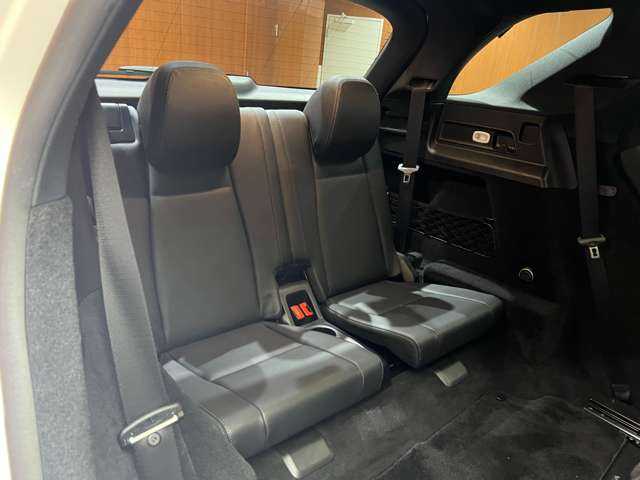 メルセデス・ベンツ ＧＬＥ３００ｄ 4MATIC 千葉県 2020(令2)年 4.9万km ダイヤモンドホワイト レザーＥＸＣ　/パノラマＳＲ　/純正ナビ　/後席モニター　/３６０°カメラ　/ＡＣＣ　/ＨＵＤ　/黒革　/シートヒーター　/ベンチレーター　/パワーシート　/Ｂｕｒｍｅｓｔｅｒ　/ＬＥＤヘッドライト　/電動リアゲート