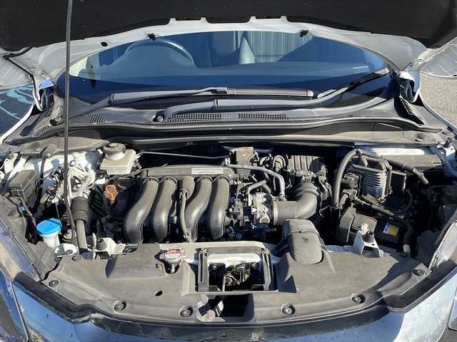 ホンダ ヴェゼル ハイブリッド Z ホンダセンシング 新潟県 2016(平28)年 7.1万km ホワイトオーキッドパール 純正メモリナビ/（DTV/DVD/Bluetooth）/バックカメラ/ホンダセンシング/衝突軽減/レーンキープアシスト/クルーズコントロール/ETC/革巻きステア/ステアリングスイッチ/パドルシフト/ハーフレザーシート/シートヒーター/フロアマット/LEDヘッドライト/フォグランプ/ウィンカーミラー/電格ミラー/ドアバイザー