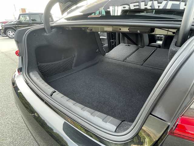 ＢＭＷ ３２０ｉ Mスポーツ 福岡県 2021(令3)年 4.2万km サファイアブラックP インテリジェントＳ/アダプティブコントロール/ブラインドスポット/ハーフレザーシート/シートヒーター/純正ナビ/ミラーリング/全方位/Bluetooth/ワイヤレス充電/パワーバックドア/ステアシフト/パドルシフト/ＬＥＤヘッドライト/autoハイビーム/ドライブレコーダー/純正１８インチＡＷ/ミラーＥＴＣ