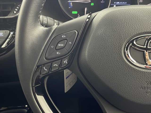 トヨタ Ｃ－ＨＲ G モード ネロセーフティプラスⅡ 岐阜県 2022(令4)年 2.4万km ホワイトパールマイカ トヨタセーフティーセンス/プリクラッシュセーフティ/レーントレーシングアシスト/オートハイビーム/ロードサインアシスト/純正ディスプレイオーディオ/ナビキット/フルセグTV/パノラミックビューモニター/クルーズコントロール/LEDヘッドライト/シートヒーター（運転席・助手席）/ハーフレザー/オートマチックハイビーム/TVキャンセラー/ETC