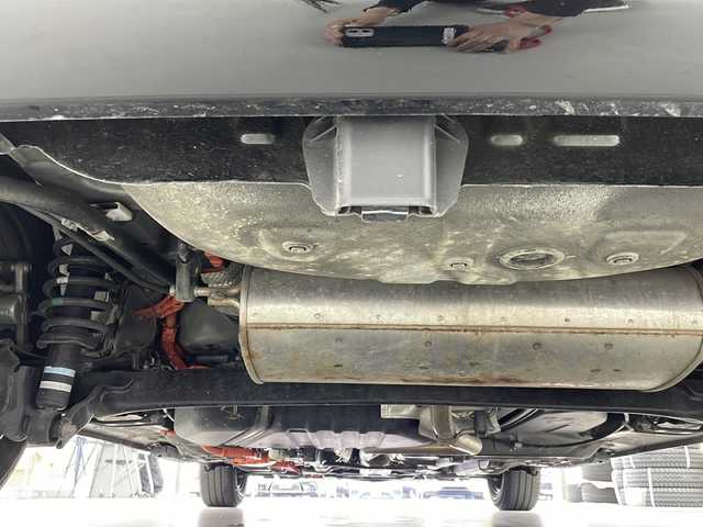 トヨタ シエンタ ハイブリッド Z 岐阜県 2023(令5)年 3.7万km ブラック 10.5インチ純正ディスプレイオーディオ/ナビキット/フルセグTV/Bluetooth/USB/トヨタセーフティセンス/・プリクラッシュセーフティ/・レーンディパーチャーアラート/・クリアランスソナー/・ロードサインアシスト/・レーダークルーズコントロール/ブラインドスポットモニター/リアクロストラフィックアラート/パノラミックビューモニター/両側パワースライドドア/シートヒーター/ステアリングヒーター/革ステアリング/ステアリングスイッチ/スマートキー/プッシュスタート/LEDヘッドライト/純正ドアバイザー/ETC2.0