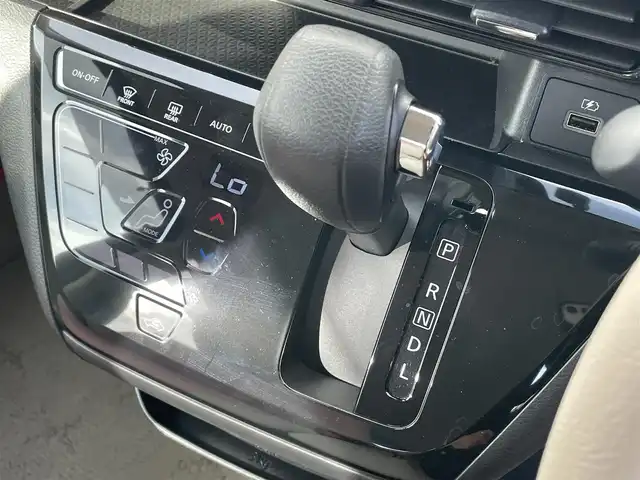 日産 デイズ ボレロ 千葉県 2021(令3)年 2.4万km 茶Ⅱ 全方位カメラ/ハーフレザー/フルセグTV/オートライト/純正ナビ/ETC/ドラレコ前/コーナーセンサー前後/純正フロアマット/純正14AW/USB/ABS/スマートキー/横滑り防止装置/Bluetooth