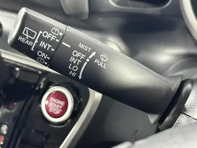 ホンダ Ｎ ＢＯＸ G SSパッケージ 佐賀県 2013(平25)年 4万km クリスタルブラックパール 社外7インチナビ/フルセグTV/CD/DVD/AM/FM/バックカメラ/両側パワースライドドア/ベンチシート/フロアマット/チップアップシート/ISOFIX対応シート/ドアバイザー/純正14インチアルミホイール/電動格納ミラー/ウィンカーミラー/横滑り防止装置/プッシュスタート/スマートキー/オートエアコン/ダブルエアバッグ/禁煙車