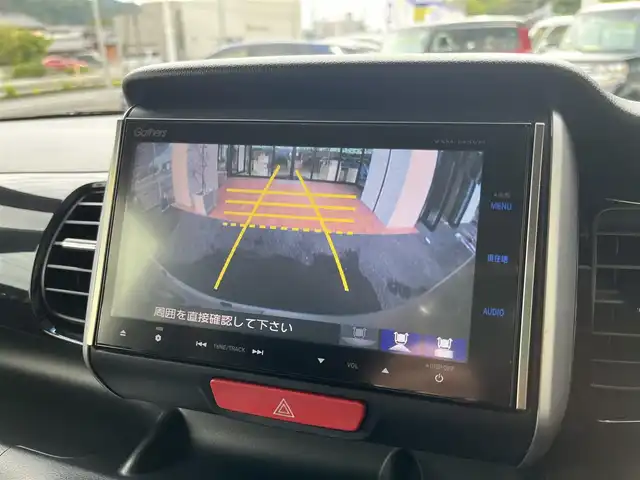 ホンダ Ｎ ＢＯＸ カスタム G ターボSSパッケージ 高知県 2013(平25)年 9.1万km プレミアムホワイトパール (株)IDOMが運営する【じしゃロン高知店】の自社ローン専用車両になります。こちらは現金またはオートローンご利用時の価格です。自社ローンご希望の方は別途その旨お申付け下さい