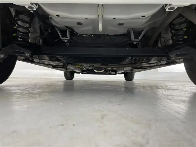 ダイハツ ムーヴ キャンバス G メイクアップ リミテッド　SAⅢ 滋賀県 2019(令1)年 4.7万km パールホワイトⅢ/ナチュラルベージュマイカメタリック 2トーン 社外ナビ/（CD/DVD/SD/Bluetooth/フルセグTV）/全方位カメラ/前方ドライブレコーダー/ビルトインETC/両側電動スライドドア/ステアリングリモコン/LEDヘッドライト/フォグランプ/オートヘッドライト/オートマチックハイビーム/純正フロアマット/スマートキー/アイドリングストップ