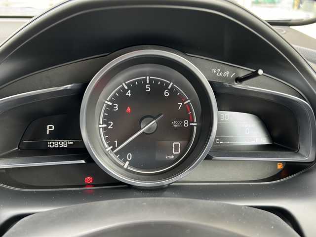 マツダ ＣＸ－３ 15S アーバンドレッサー 静岡県 2021(令3)年 1.1万km ポリメタルグレーM 純正SDナビ/・CD/・DVD/・フルセグＴＶ/・Bluetooth/・USB/・AM/・FM/主要装備/・衝突軽減/・レーンキープ/・追従クルコン/・BSM/・コーナーセンサー前後/・全方位カメラ/・HUD/・ハーフレザーシート/・シートヒーターD/N席/・ハンドルヒーター/・パドルシフト/・ステアリングリモコン/・LEDヘッドライト/・オートハイビーム/・純正フロアマット/・純正アルミホイール/・スペアキー1本