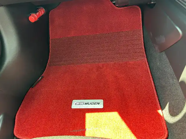 ホンダ Ｓ６６０ β 栃木県 2017(平29)年 1.6万km プレミアムミスティックナイトパール 純正パープル塗装15インチAW/革巻きステアリング/ステアリングスイッチ/LEDオートヘッドライト/スマートキー/プッシュスタート/無限フロアマット/Wエアバッグ/ETC/電動ミラー