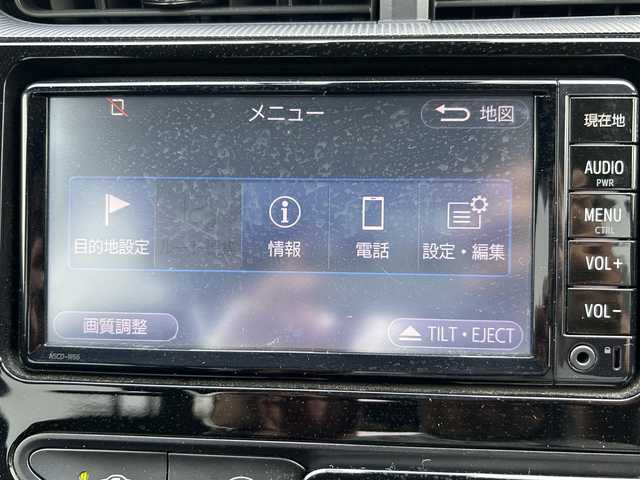 トヨタ アクア S スタイルブラック 香川県 2018(平30)年 4.8万km プラチナホワイトパールマイカ 登録時走行距離 47586km/純正ナビ/→AM/FM/フルセグTV/Bluetooth/バックカメラ/ドライブレコーダー/ビルトインETC/ステアリングリモコン/電動格納ミラー/純正15インチAW/プッシュスタート/スマートキー/プリクラッシュセーフティ/レーンディパーチャーアラート/横滑り防止装置