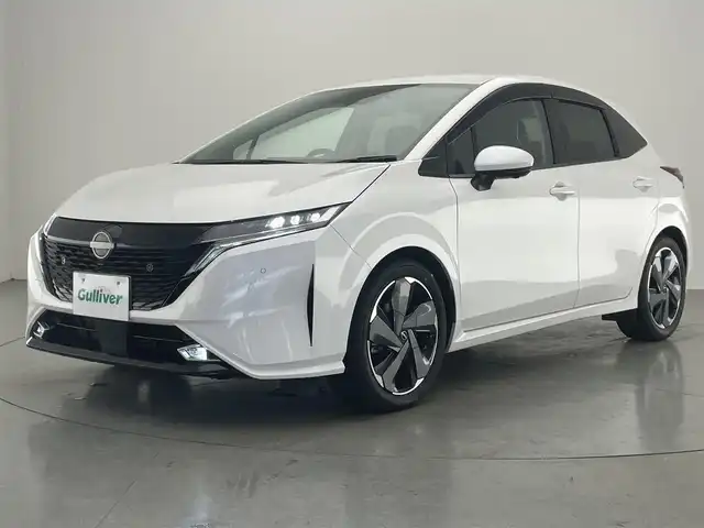 日産 オーラ G レザーエディション 愛知県 2021(令3)年 3万km ピュアホワイトパール 純正９型ナビ　ＢＯＳＥ　プロパイロット　黒革　全方位カメラ　デジタルインナーミラー　ワイヤレス充電　ＥＴＣ２．０　純正前後ドラレコ　衝突軽減　ＬＥＤオートライト　プッシュスタート　スマートキー　禁煙車