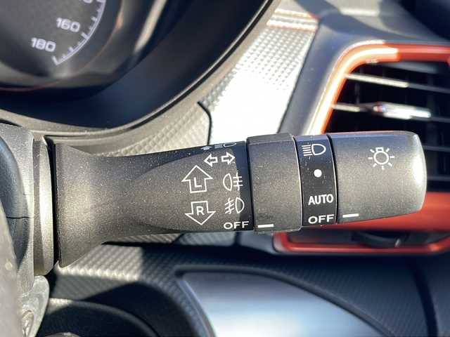スバル フォレスター X－ブレイク 三重県 2019(平31)年 3.3万km クリスタルホワイトP ダイアトーンサウンドナビ　/アイサイト　/衝突軽減　/車線抑制　/追従走行　/誤発進抑制機能　/パーキングセンサー　/バックカメラ　/サイドカメラ　/ステアリングヒーター　/全席シートヒーター　/カーテンエアバッグ　/ＥＴＣ