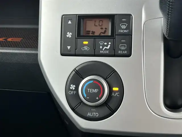 ダイハツ ウェイク G 奈良県 2014(平26)年 6.5万km パールホワイトⅢ /オフビートカーキM ７インチ社外ナビ　/フルセグテレビ　/ｂｌｕｅｔｏｏｔｈ　/バックカメラ　/社外前方ドライブレコーダ　/社外ＥＴＣ　/両側パワースライドドア　/アイドリングストップ　/ステアリングスイッチ　/フォグランプ　/スペアキー