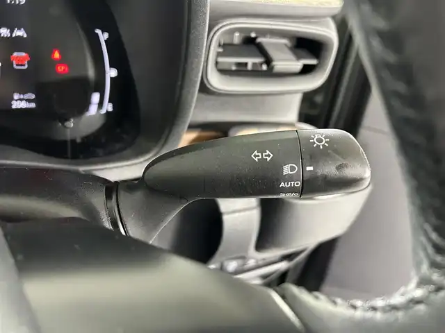 トヨタ シエンタ ハイブリッド Z 佐賀県 2022(令4)年 8.6万km アーバンカーキ 禁煙車/純正10.5インチナビ/フルセグTV/Bluetooth/AM/FM/MiraCast/全周囲カメラ/ETC/両側パワースライドドア/トヨタセーフティーセンス/プリクラッシュセーフティー/レーンキープ/ブラインドスポットモニター/クリアランスソナー/ロードサインアシスト/リアクロストラフィックアラート/レーダークルーズコントロール/純正15インチアルミホイール/社外フロアマット
