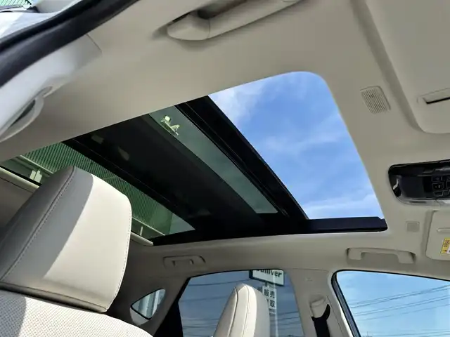 レクサス ＮＸ 350h バージョンL 福岡県 2024(令6)年 0.3万km ソニッククォーツ サンルーフ/メーカーナビ（BLUETOOTH/フルセグ)/アラウンドビューモニター/バックカメラ/フロントカメラ/サイドカメラ/電動リアゲート/レーダークルーズコントロール/LEDヘッドライト/オートライト/オートマチックハイビーム/レザーシート/DN席シートヒーター/DN席エアシート/DN席パワーシート/シートメモリー/純正20インチAW/パドルシフト/USB入力端子/ワイヤレス充電/デジタルインナーミラー/横滑り防止装置/コーナーセンサー/レーンキープアシスト/盗難防止装置/衝突軽減システム/スマートキー/ETC2.0