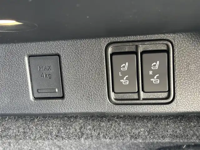 レクサス ＮＸ 350h バージョンL 福岡県 2024(令6)年 0.3万km ソニッククォーツ サンルーフ/メーカーナビ（BLUETOOTH/フルセグ)/アラウンドビューモニター/バックカメラ/フロントカメラ/サイドカメラ/電動リアゲート/レーダークルーズコントロール/LEDヘッドライト/オートライト/オートマチックハイビーム/レザーシート/DN席シートヒーター/DN席エアシート/DN席パワーシート/シートメモリー/純正20インチAW/パドルシフト/USB入力端子/ワイヤレス充電/デジタルインナーミラー/横滑り防止装置/コーナーセンサー/レーンキープアシスト/盗難防止装置/衝突軽減システム/スマートキー/ETC2.0