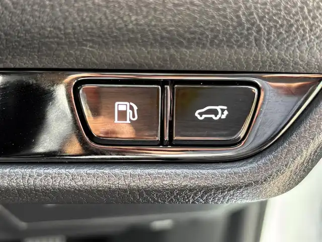 レクサス ＮＸ 350h バージョンL 福岡県 2024(令6)年 0.3万km ソニッククォーツ サンルーフ/メーカーナビ（BLUETOOTH/フルセグ)/アラウンドビューモニター/バックカメラ/フロントカメラ/サイドカメラ/電動リアゲート/レーダークルーズコントロール/LEDヘッドライト/オートライト/オートマチックハイビーム/レザーシート/DN席シートヒーター/DN席エアシート/DN席パワーシート/シートメモリー/純正20インチAW/パドルシフト/USB入力端子/ワイヤレス充電/デジタルインナーミラー/横滑り防止装置/コーナーセンサー/レーンキープアシスト/盗難防止装置/衝突軽減システム/スマートキー/ETC2.0