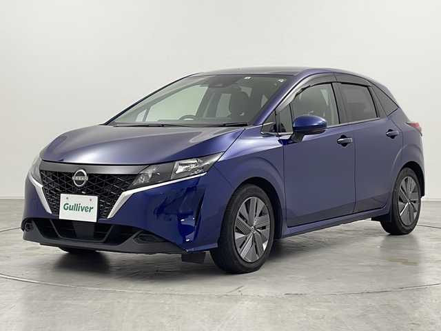 日産 ノート X 群馬県 2022(令4)年 2.1万km オーロラフレアブルーパール 純正９型ナビ　フルセグＴＶ　衝突被害軽減ブレーキ　ビルトインＥＴｃ　レーンキープアシスト　クリアランスソナー　純正ドライブレコーダー　アイドリングストップ　純正１６インチアルミホイール　スマートキー