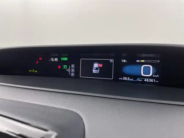 トヨタ プリウス A プレミアム　ツーリングセレ 福井県 2016(平28)年 4.7万km ホワイトパールクリスタルシャイン セーフティセンスパッケージ/・プリクラッシュセーフティシステム/・レーンディパーチャーアラート/・オートマチックハイビーム/・レーダークルーズコントロール/ブラインドスポットモニター/インテリジェントクリアランスソナー/シンプルインテリジェントパーキングアシスト/純正SDナビ/フルセグTV/【CD/DVD/SD/Bluetooth】/バックカメラ/ビルトインETC/ドライブレコーダー/ヘッドアップディスプレイ/レザーシート/D/N席シートヒーター/D席パワーシート/オートライト/オートマチックハイビーム/LEDヘッドランプ/LEDフロントフォグランプ/215/45R17インチ純正AW/プッシュスタート/スマートキー/純正フロアマット