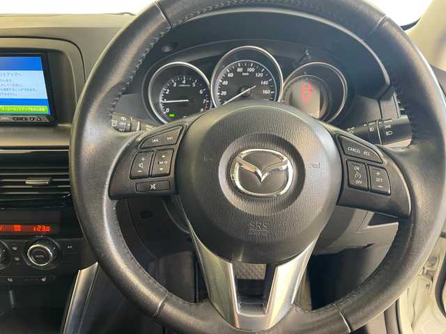 マツダ ＣＸ－５ 20S Lパッケージ 静岡県 2013(平25)年 9.6万km クリスタルホワイトパールマイカ (株)IDOMが運営する【じしゃロン浜松店】の自社ローン専用車両になりますこちらは現金またはオートローンご利用時の価格です。自社ローンご希望の方は別途その旨お申付け下さい/プッシュスタート/ドアバイザー/フルセグテレビ/AAC/横滑り防止装置/Bluetooth接続/ABS/AFS/ダブルエアバッグ/カーテンエアバッグ/盗難防止装置