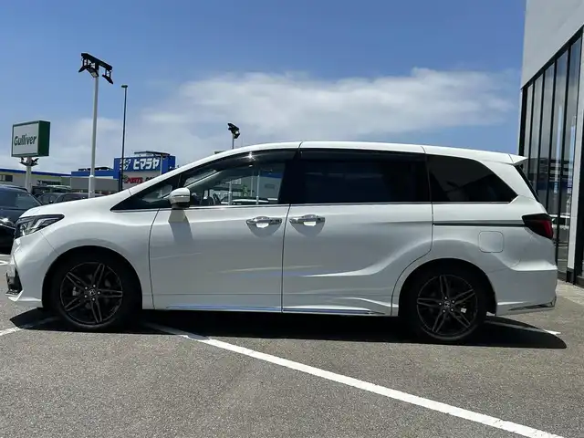 ホンダ オデッセイ ハイブリッド e:HEVアブソルート EX 長崎県 2020(令2)年 7.3万km パール 純正ナビ/純正フリップダウンモニター/マルチビューカメラシステム/ブラインドスポットインフォメーション/ハンズフリーアクセスパワーテールゲート/両側パワースライドドア/ワンオーナー/バックカメラ/前方位カメラ/プッシュスタート/ETC