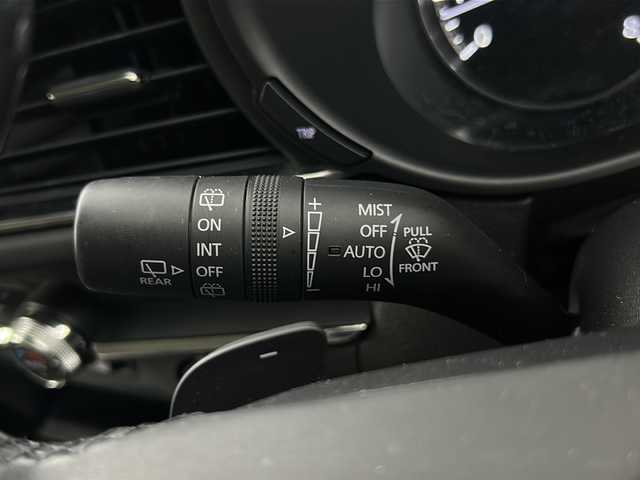 マツダ ＣＸ－３０ 20S プロアクティブツーリングセレ 愛知県 2020(令2)年 5.4万km スノーフレイクホワイトパールマイカ 禁煙車/純正10.25インチナビ/（CD/DVD/Bluetooth/フルセグTV）/バックカメラ/i-ACTIVSENSE/・車線逸脱警報システム/・アダプティブヘッドライト/・パーキングセンサー/・アイストップ/・ブラインドスポットモニター/・衝突軽減ブレーキ/・誤発進抑制機能/・レーダークルーズコントロール/ヘッドアップディスプレイ/ETC/パワーシート/シートヒーター/ステアリングヒーター/スマートキー/プッシュスタート/LEDヘッドライト/パドルシフト/純正アルミホイール