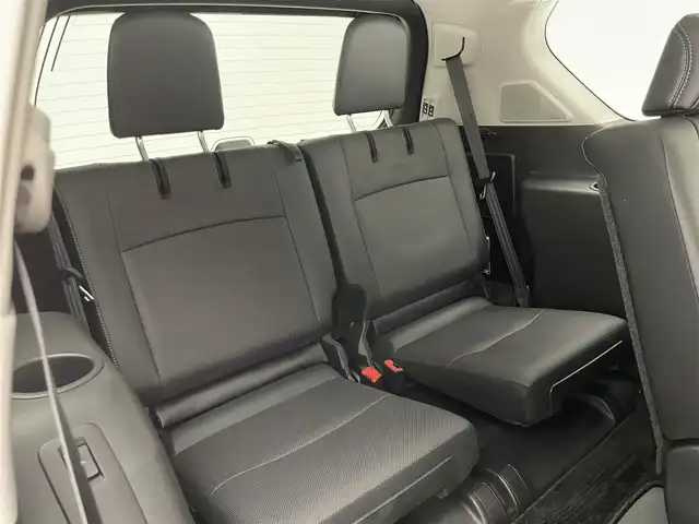 トヨタ ランドクルーザー プラド TX Lパッケージ マットブラED 愛知県 2023(令5)年 1.2万km ホワイトパールクリスタルシャイン 純正９型ナビ　フルセグＴＶ　Ｂｌｕｅｔｏｏｔｈ　ムーンルーフ　パノラミックビューモニター　黒革　パワーシート　シートエアコン　レーダークルコン　衝突軽減　ルーフレール　ＥＴＣ　ＬＥＤオートライト　禁煙