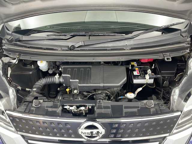 日産 デイズ ルークス HWS X Vセレクション 岐阜県 2018(平30)年 5.4万km プレミアムパープルP 登録時走行距離53349km/取扱説明書/純正SDナビ【CD/DVD/Bluetooth】/フルセグテレビ/アラウンドビューモニター/両側パワースライドドア/衝突軽減ブレーキ/レーンキープアシスト/プッシュスタート/スマートキー(スペアスマート×1)/アイドリングストップ/ドライブレコーダー/ETC/純正15インチアルミ