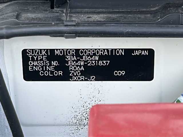 スズキ ジムニー XC 山形県 2022(令4)年 2.9万km シフォンアイボリーM ４WD/デュアルセンサーブレーキサポート/クルーズコントロール/レーンキープアシスト/フォグランプ/前席シートヒーター/ステアリングスイッチ/純正AW/社外フロアマット/電動格納ウインカーミラー/ドアバイザー