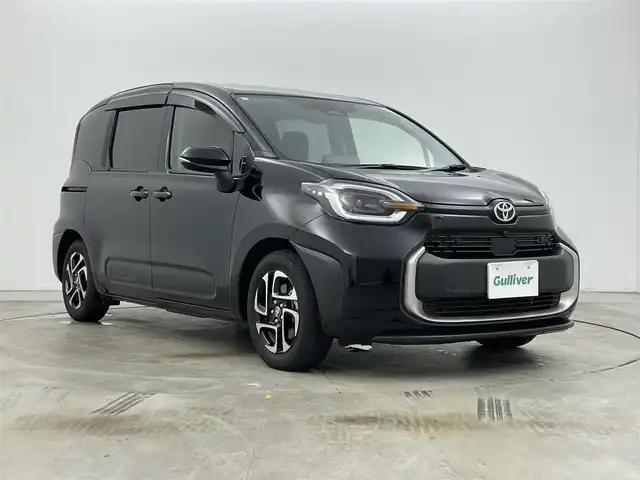 トヨタ シエンタ ハイブリッド Z 岡山県 2024(令6)年 2.8万km ブラック 純正10.5インチディスプレイオーディオ/(フルセグ/USB/Carplay)/ファンツールパッケージ/ワンオーナー/全方位カメラ/レーダークルーズコントロール/両側パワースライドドア/衝突軽減ブレーキ/ビルトインETC/前後コーナーセンサー/レーンキープアシスト/ブラインドスポットモニター/踏み間違い防止/禁煙車/アイドリングストップ/スマートキー×2/純正15インチアルミホイール/純正LEDヘッドライト/オートライト/オートハイビーム/プッシュスタート