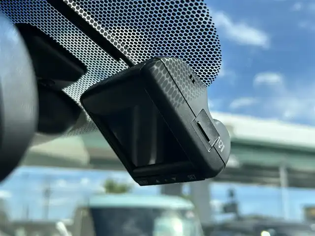 ホンダ フリード＋ G ホンダセンシング 愛知県 2016(平28)年 2.5万km ルナシルバーM ワンオーナー /スマートキー/プッシュスタート/純正ナビ/（CD/DVD/FM/AM/BT）/バックカメラ/ビルトインETC/両側パワースライドドア /ホンダセンシング/レーダークルーズコントロール/アイドリングストップ/ステアリングスイッチ/純正フロアマット/取説、保証書/スペアキー