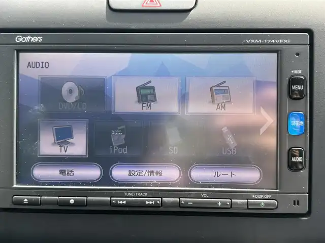 ホンダ フリード＋ G ホンダセンシング 愛知県 2016(平28)年 2.5万km ルナシルバーM ワンオーナー /スマートキー/プッシュスタート/純正ナビ/（CD/DVD/FM/AM/BT）/バックカメラ/ビルトインETC/両側パワースライドドア /ホンダセンシング/レーダークルーズコントロール/アイドリングストップ/ステアリングスイッチ/純正フロアマット/取説、保証書/スペアキー