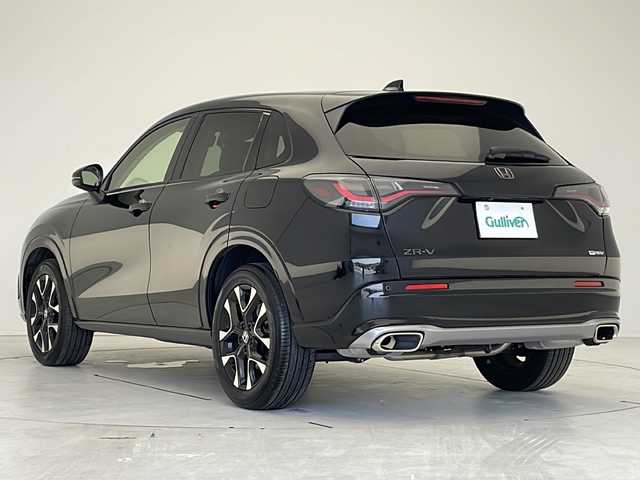 ホンダ ＺＲ－Ｖ ハイブリッド e:HEV Z 愛知県 2023(令5)年 1.1万km クリスタルブラックパール 衝突被害軽減ブレーキ/純正9インチディスプレイオーディオ（ナビあり）/BOSEプレミアムサウンド/全方位カメラ/レーダークルーズコントロール/シートヒーター/フルセグTV/Bluetooth/バックカメラ/電動リアゲート/パワーシート/コーナーセンサー/純正アルミホイール/ETC2.0/LEDヘッドライト/パドルシフト/ステアリングヒーター/レーンキープアシスト/ダウンヒルアシストコントロール/置くだけ充電器/ドライブレコーダー/ステアリングスイッチ/スマートキー/プッシュスタート
