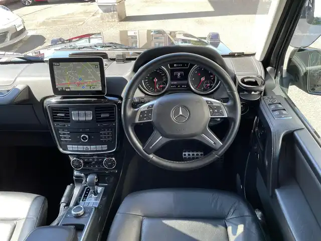 メルセデス・ベンツ ゲレンデヴァーゲン Ｇ３５０ｄ 神奈川県 2017(平29)年 3.6万km オブシディアンブラックM ラグジュアリーパッケージ/サンルーフ/黒革シート/harman/kardon/AMG20インチAW/AMGグリル/純正メモリーナビ・地デジTV/純正CD/DVD/SD/USB/BT再生/バックモニター/ETC(DSRC)/前席パワーシート/全席シートヒーター/レーダークルーズコントロール/BSM/コーナーセンサー/HIDライト/LEDデイライト/前後ドライブレコーダー/パドルシフト/アイドリングストップ/ステアリングスイッチ/キーレス×2/H30/R1/2/6年ディーラー整備記録/保証書・取説あり