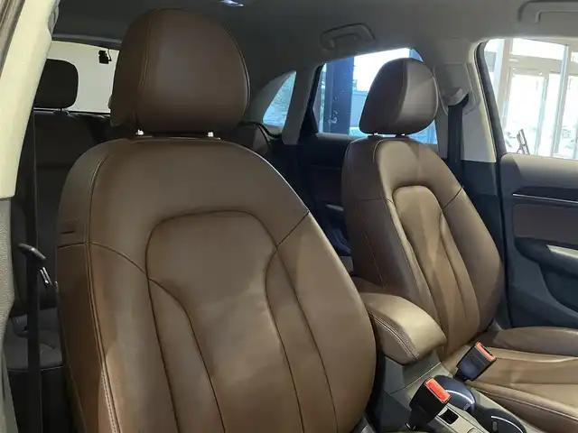 アウディ Ｑ３ 2．0 TFSI クワトロ 211PS 道央・札幌 2013(平25)年 5.5万km モンスーングレーメタリック 茶革シート/シートヒーター/前席パワーシート/純正HDDナビ/　・フルセグTV/　・CD/DVD/　・Bluetooth/バックカメラ/コーナーセンサー/HIDヘッドライト/オートライト/ETC/社外ドライブレコーダー/取扱説明書/保証書/スペアキー