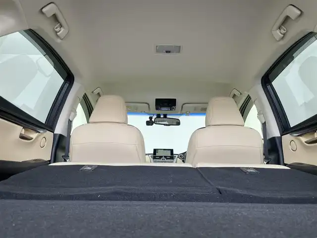 レクサス ＮＸ 300h Iパッケージ 埼玉県 2015(平27)年 5.3万km ソニッククォーツ 純正ナビ／フルセグ／ＤＶＤ／ＣＤ／ＢＴ/バック・サイドカメラ/ビルトインＥＴＣ/ドライブレコーダー/前席パワーシート/（メモリー機能付き）/シートヒーター/ＬＥＤヘットライト/プッシュエンジンスタート/純正18インチアルミ/クルーズコントロール/電動パーキングブレーキ/フロアマット